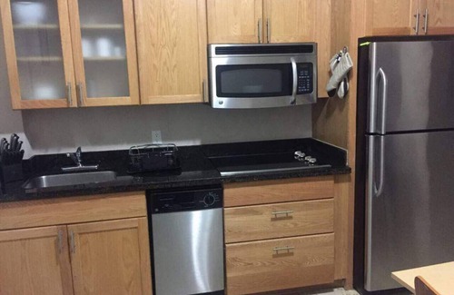 Ludlam Apartment | Gorgeous & Cozy apt. near Malls and Miami Airport