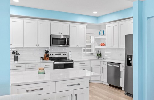Melbourne Beach Condo | 🌊 Gorgeous Direct Oceanfront Bliss W/Steps to Sand & Heated Pool!