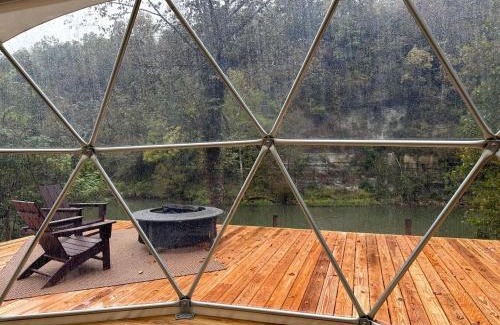 Flatwoods House | Gorgeous Dome with Fire Pit and Fireplace in Waynesboro, Tennessee