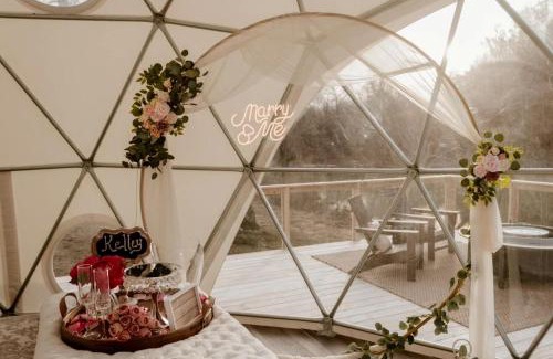 Flatwoods House | Gorgeous Dome with Fire Pit and Fireplace in Waynesboro, Tennessee