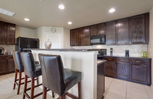 San Antonio House | Gorgeous Family Home near DownTown, Riverwalk/Alamo.