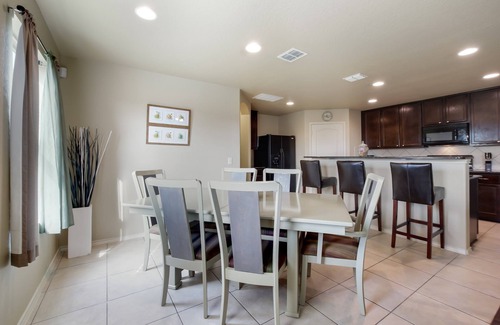 San Antonio House | Gorgeous Family Home near DownTown, Riverwalk/Alamo.