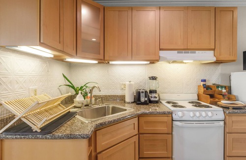 Forestland House | Gorgeous Flat in Montclair Hills