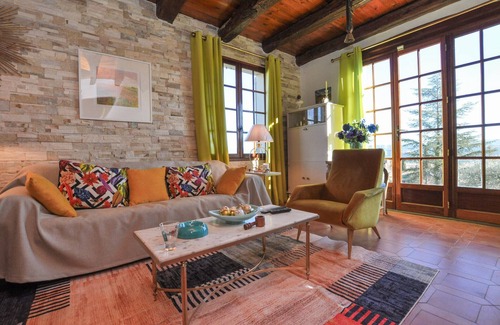 Saint-Laurent-du-Verdon House | Gorgeous home in Saint-Laurent-du-Verdo