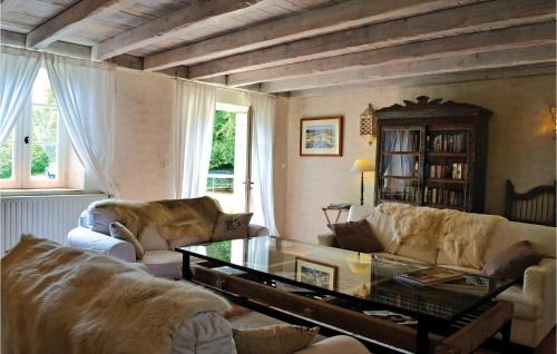 Saint-Martin-des-Combes House | Gorgeous Home In St, Martin Des Combes