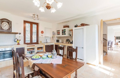 Incisa Scapaccino House | Gorgeous home in Incisa Scapaccino (AT)