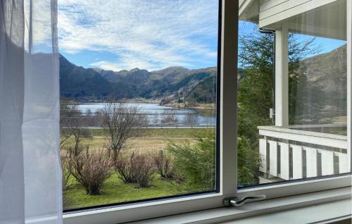Vanylven House | Gorgeous Home In Åheim