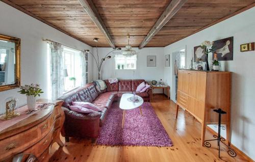 Angelholm House | Gorgeous Home In Ängelholm With Wifi