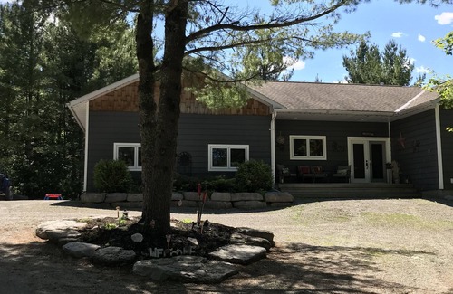 Bobcaygeon House | Gorgeous home in beautiful Bobcaygeon. Private, absolute serenity.