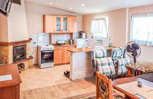 Wilimy House | Gorgeous home in Biskupiec with kitchen
