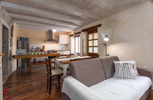 Buzet House | Gorgeous home in Buzet