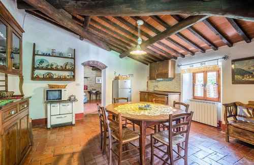 Capolona House | Gorgeous home in Capolona
