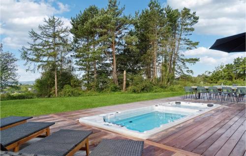 Egsmark Strand House | Gorgeous Home In Ebeltoft With Kitchen