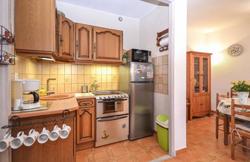 Entrechaux House | Gorgeous home in Entrechaux