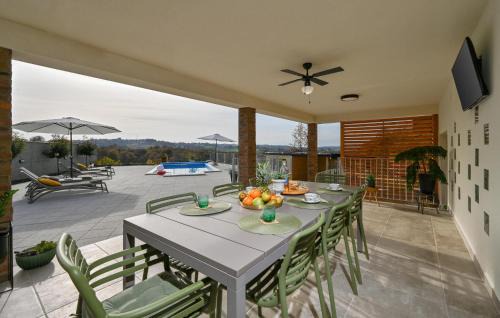 Grabrovnik House | Gorgeous Home In Grabrovnik With Sauna