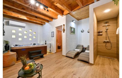 Grabrovnik House | Gorgeous Home In Grabrovnik With Sauna