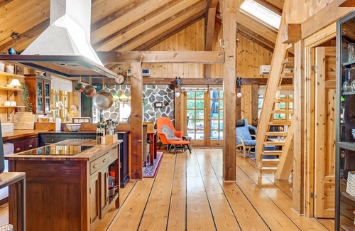 Helberskov Strand House | Gorgeous home in Hadsund with sauna