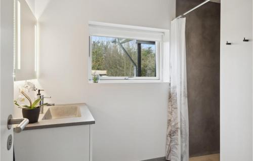 Hjerm House | Gorgeous Home In Hjerm With Kitchen