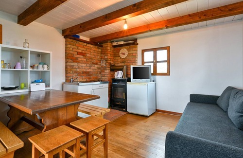 Klostar Ivanic House | Gorgeous home in Klostar Ivanic