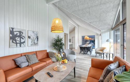 Jesendorf House | Gorgeous Home In Jesendorf With Sauna