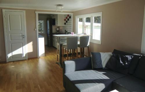 Hagaby House | Gorgeous Home In Löttorp With Wifi