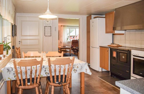 Bastas House | Gorgeous home in Långaryd with kitchen