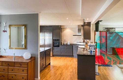 Motala House | Gorgeous home in Motala with sauna