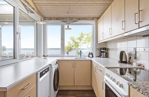 Olsted House | Gorgeous home in ølsted with kitchen