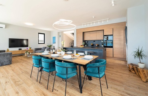 Municipality of Posedarje House | Gorgeous home in Posedarje with sauna