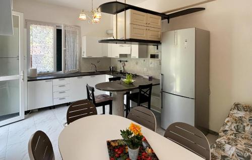 Ronchi House | Gorgeous Home In Poveromo With Wifi