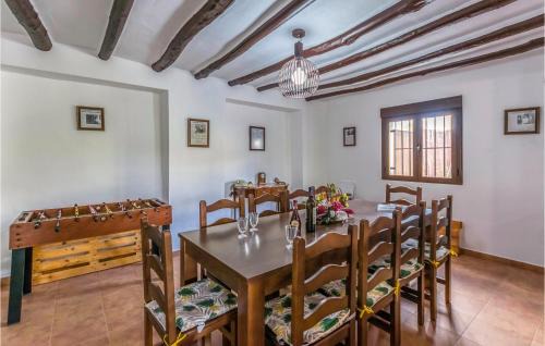 Alcala la Real House | Gorgeous Home In Puertollano