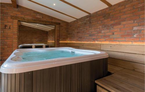Kutina House | Gorgeous Home In Repusnica With Sauna