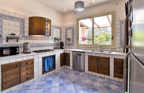 Terrasini House | Gorgeous home in Terrasini