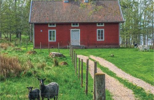 Tranas Municipality House | Gorgeous Home In Tranås With Kitchen