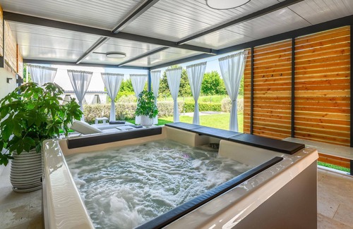 Materada House | Gorgeous home in Umag