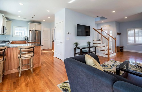 Spring Lake House | Gorgeous Home, Lake Views and 2 Blocks from Beach and Pool!