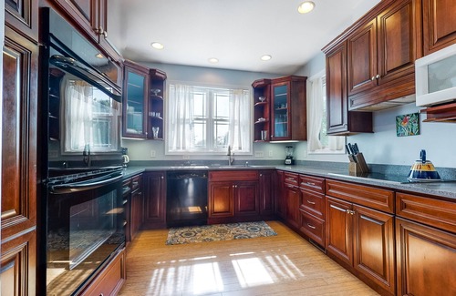 Country Club Estates House | Gorgeous home with private pool - dog-friendly - only three blocks to the beach