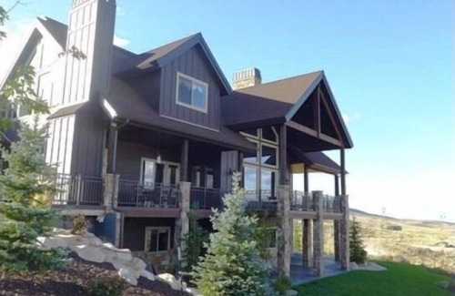 Fish Haven House | Gorgeous Home With Amazing View Of Bear Lake