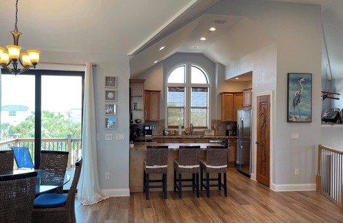 North Captiva House | GORGEOUS HUGE BEACH HOUZ! INCLUDES ISLAND CLUB AMENITIES/360 VIEWS/2MINS 2BEACH