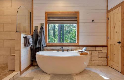 Broken Bow House | Gorgeous Idyllic Cabin w Hot Tub and Fire Pit Quittin Time is Secluded Romantic Oasis w Luxury Bathroom Double Shower and Bathtub Foosball Table