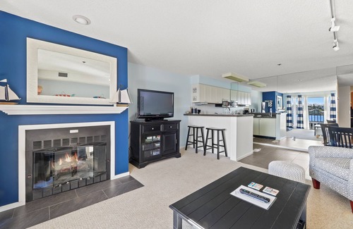 Charlevoix Condo | Gorgeous Lake Charlevoix Balcony | Downtown Charlevoix | Pool, Hot Tub, Sauna