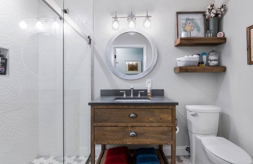 Hawthorne House | Gorgeous Lake Retreat! Fully Remodeled! Lochloosa on my Mind!