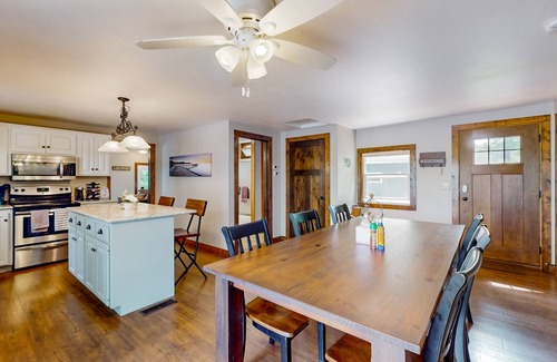 Deerwood Cabin | Gorgeous lakefront home w bunkhouse, private yard and large deck