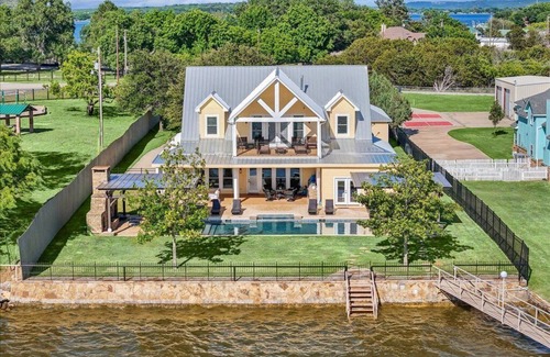 Graham House | Gorgeous Lakefront Home, Possum Kingdom Lake peninsula! Best Views in the Area!