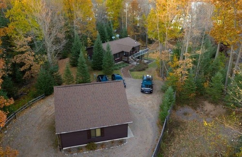 Minocqua Cabin | Gorgeous lakefront Minocqua home