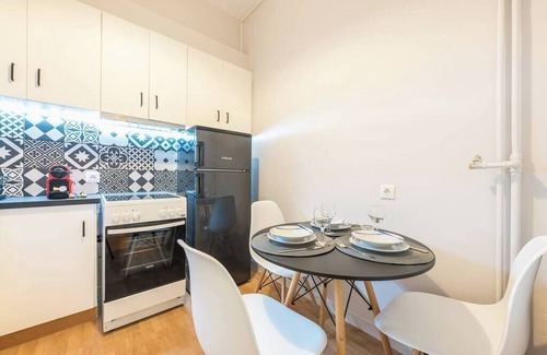 Ilisia Apartment | Gorgeous & Modern Apartment at Ampelokipi Metro By Greece Ap