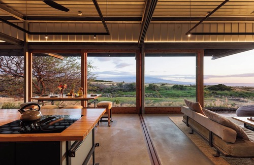 Kamuela House | Gorgeous Modern Home with Solar Heated Pool in Waimea