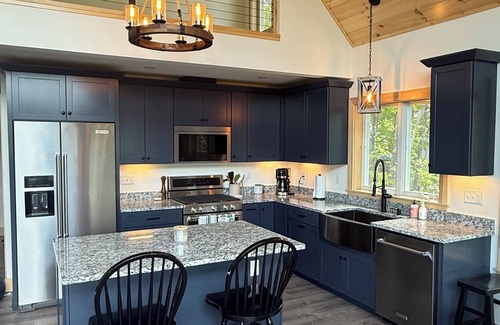 Jackson Ski Chalet | Gorgeous Mountainside Chalet in Jackson, NH