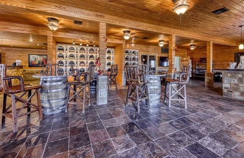 Fredericksburg Cabin | Gorgeous multi-family getaway consisting of eight homes on a working winery