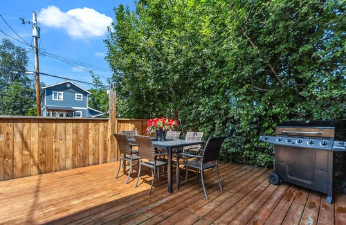 Prince George House | Gorgeous New, Downtown, Modern Victorian Dream Home in Beautiful Nieghborhood